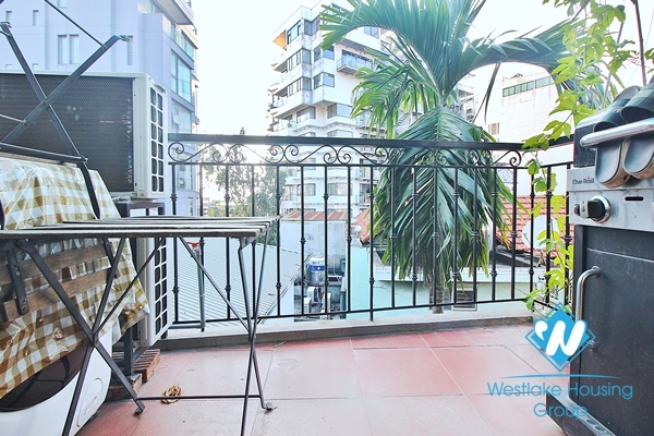 A cozy 3 bedroom house for rent in Xuan dieu, Tay ho